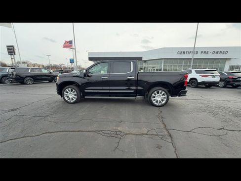 Used 2023 Chevrolet Silverado 1500 High Country w/ High Country Premium Package image 5