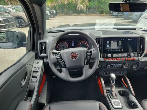New 2026 Nissan Frontier PRO-4X w/ Pro Premium Package AWD/4WD image 7