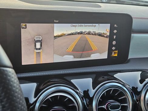 Used 2023 Mercedes-Benz CLA 250 image 14