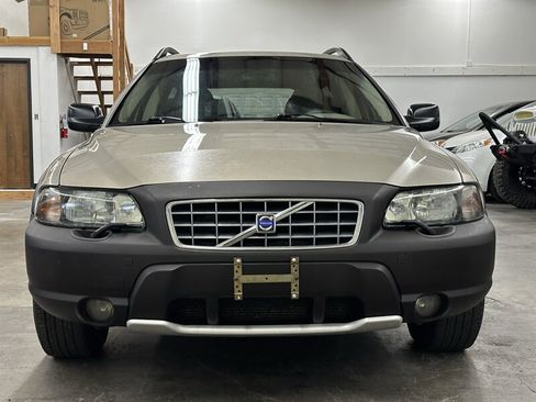 Used 2002 Volvo V70 Cross Country AWD/4WD image 7