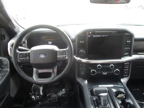 Used 2024 Ford F150 Lariat w/ Bed Utility Package AWD/4WD image 22