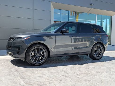 New 2026 Land Rover Range Rover Sport SE AWD/4WD image 2