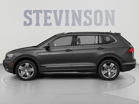 Used 2019 Volkswagen Tiguan SEL Premium AWD/4WD image 3