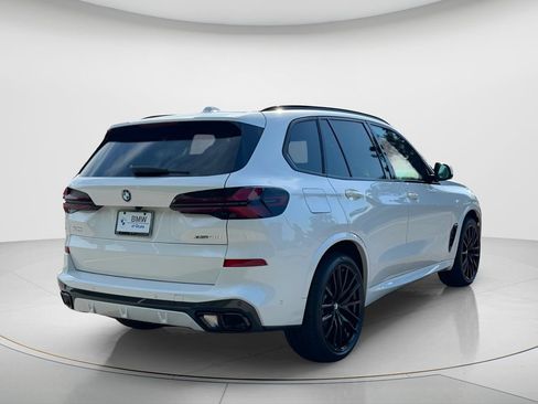 New 2026 BMW X5 xDrive40i AWD/4WD image 5