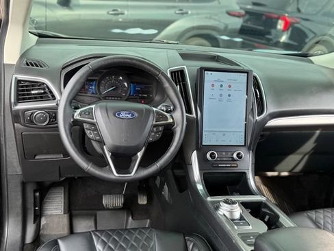 Used 2024 Ford Edge Titanium AWD/4WD image 6