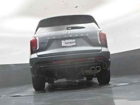 Used 2025 Hyundai Palisade SEL FWD image 44