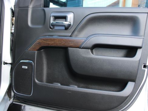 Used 2019 GMC Sierra 3500 Denali w/ Duramax Plus Package image 43