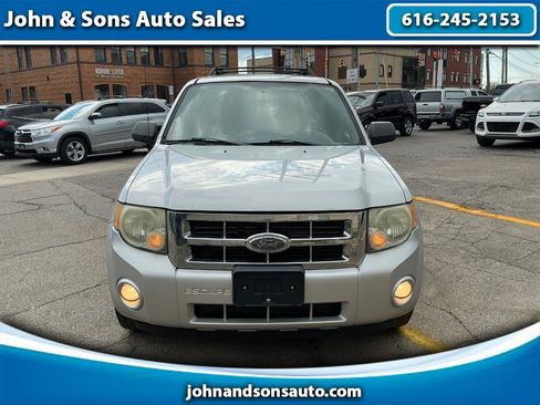 Used 2008 Ford Escape XLT FWD image 1
