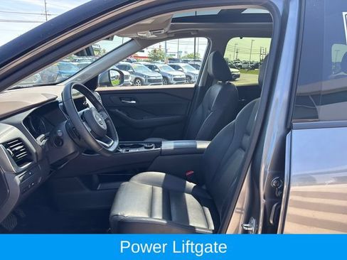 Used 2023 Nissan Rogue SL w/ SL Premium Package AWD/4WD image 9