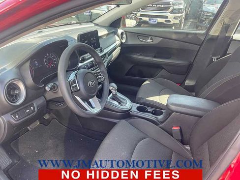Used 2020 Kia Forte LXS FWD image 2