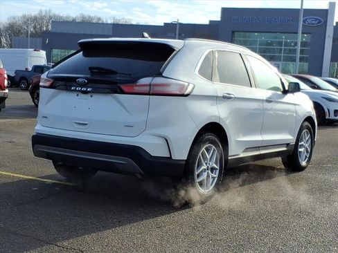 Certified 2022 Ford Edge SEL w/ Convenience Package image 7