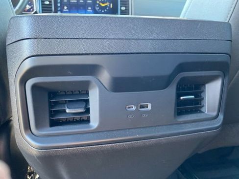 Used 2026 Chevrolet Silverado 1500 LT Trail Boss w/ Convenience Package II AWD/4WD image 29