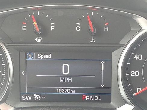 Used 2024 Chevrolet Equinox LT FWD image 43