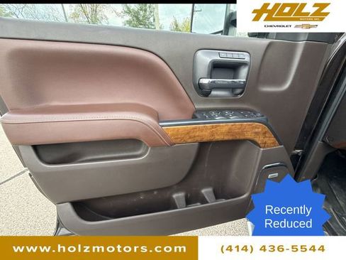 Used 2018 Chevrolet Silverado 2500 High Country w/ Duramax Plus Package image 23