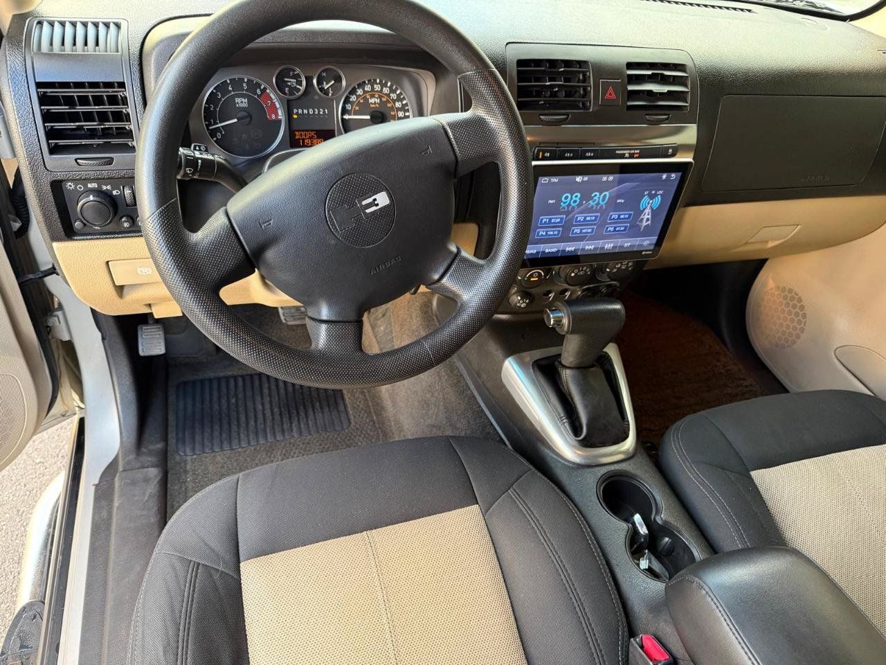 Used 2006 HUMMER H3 w/ Chrome Appearance Package AWD/4WD image 16