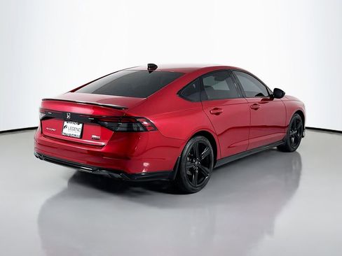 Used 2024 Honda Accord Sport image 5