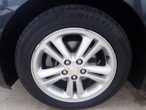 Used 2017 Chevrolet Cruze LT w/ Convenience Package image 31