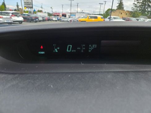 Used 2010 Toyota Prius One image 17