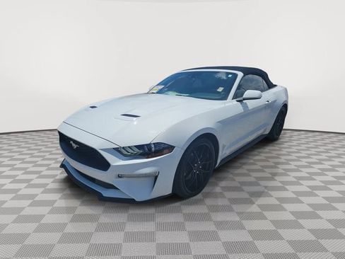 Used 2023 Ford Mustang Premium RWD image 3