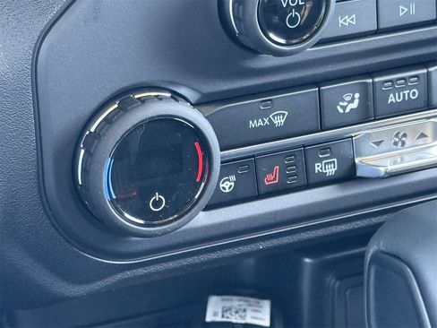 New 2025 Ford Bronco Raptor w/ Interior Carbon Fiber Pack image 43