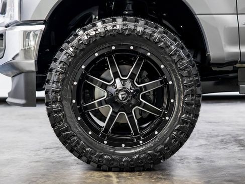 Used 2021 Ford F250 XLT w/ XLT Value Package image 11