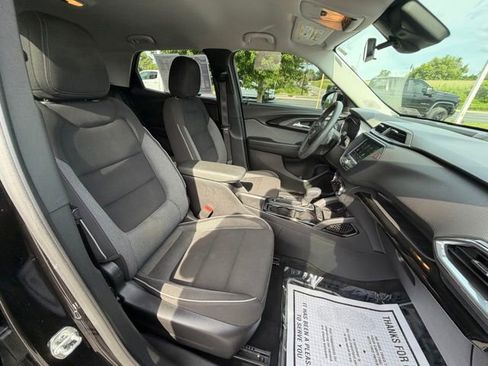 Used 2021 Chevrolet TrailBlazer LT FWD image 37