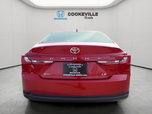 Used 2025 Toyota Camry LE image 6