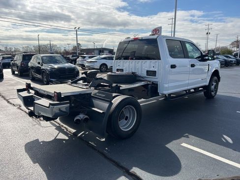Used 2022 Ford F350 XL w/ Power Equipment Group image 18