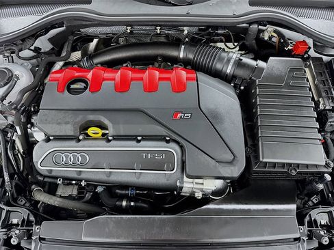 Used 2021 Audi TT RS image 29