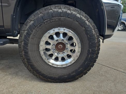 Used 2018 RAM 2500 Tradesman w/ Chrome Appearance Group AWD/4WD image 36