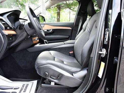 Used 2023 Volvo XC90 B6 Plus w/ Protection Package AWD/4WD image 13