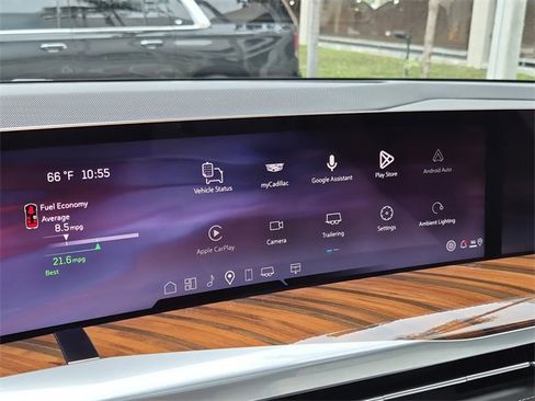 Certified 2026 Cadillac Escalade Platinum Luxury image 14