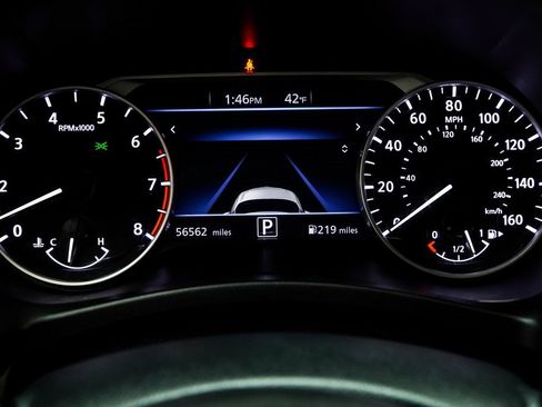 Used 2024 Nissan Sentra SV image 27