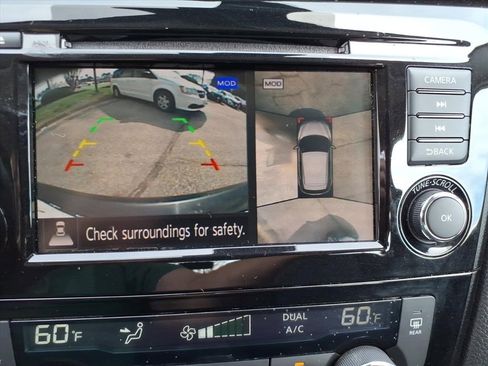 Used 2019 Nissan Rogue Sport SV w/ Technology Package image 18