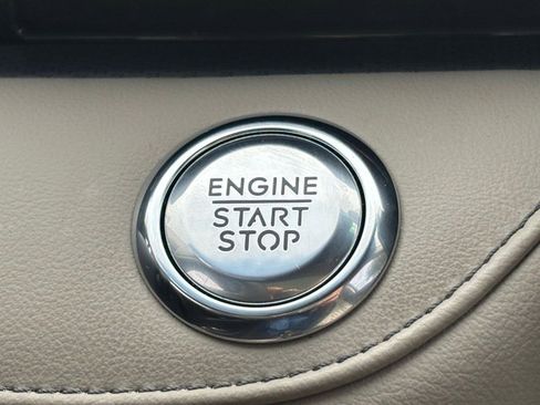 Used 2024 Lincoln Nautilus Premier w/ Equipment Group 102A image 26