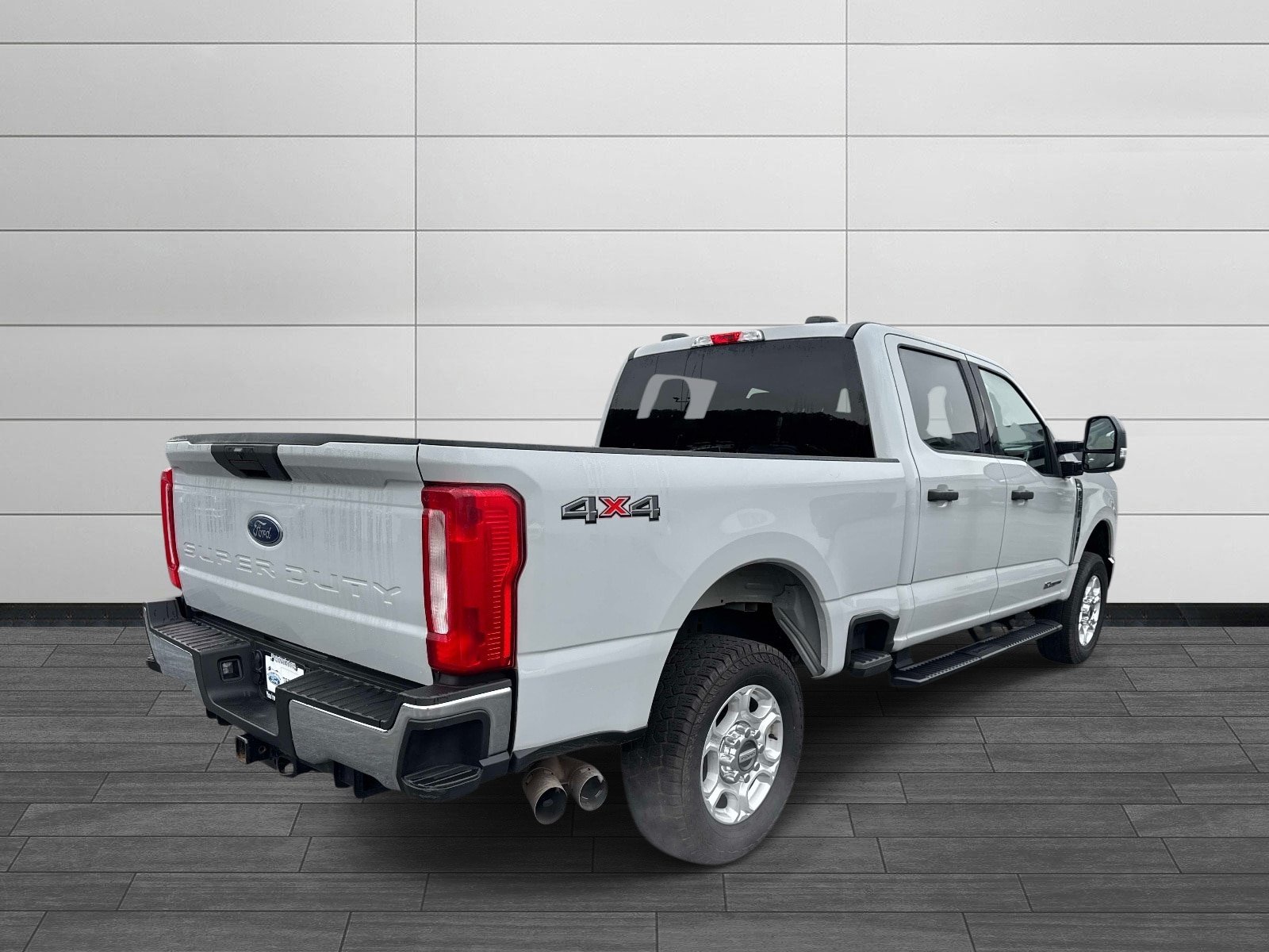 Used 2026 Ford F250 XLT AWD/4WD image 3
