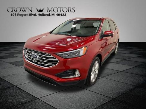 Used 2023 Ford Edge Titanium w/ Equipment Group 301A AWD/4WD image 3