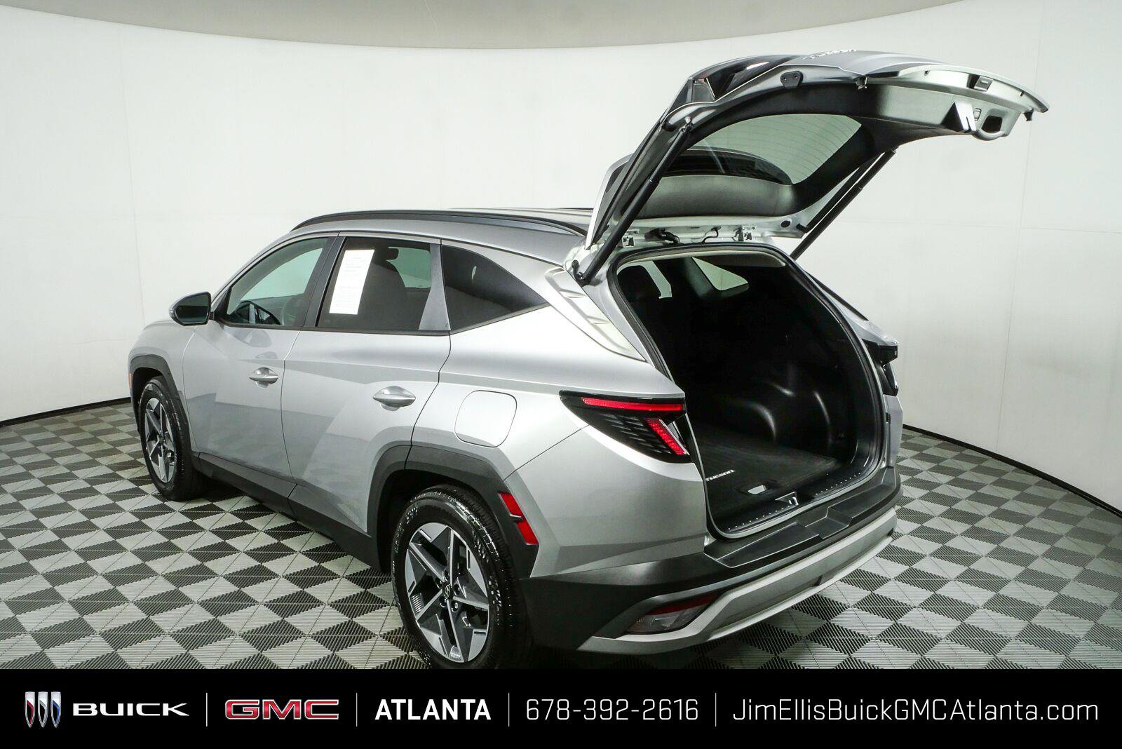 Used 2025 Hyundai Tucson SEL FWD image 32