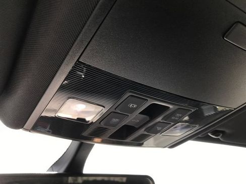 Used 2015 Volkswagen GTI 4-Door FWD image 5