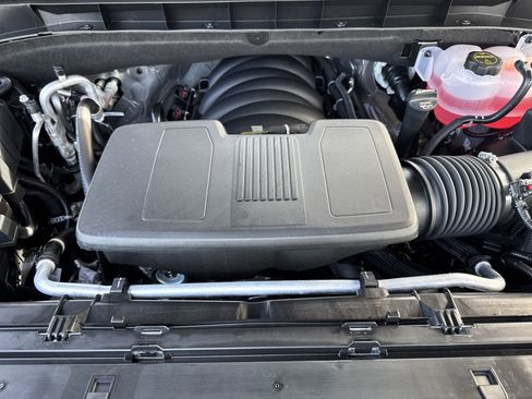 Used 2026 Cadillac Escalade Platinum Sport w/ LPO, ONYX Package image 36