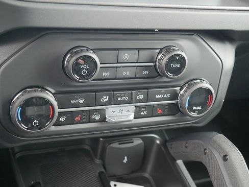 New 2025 Ford Bronco Badlands image 20