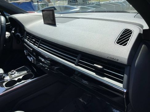 Used 2019 Audi Q7 3.0T Prestige w/ Prestige Package AWD/4WD image 80