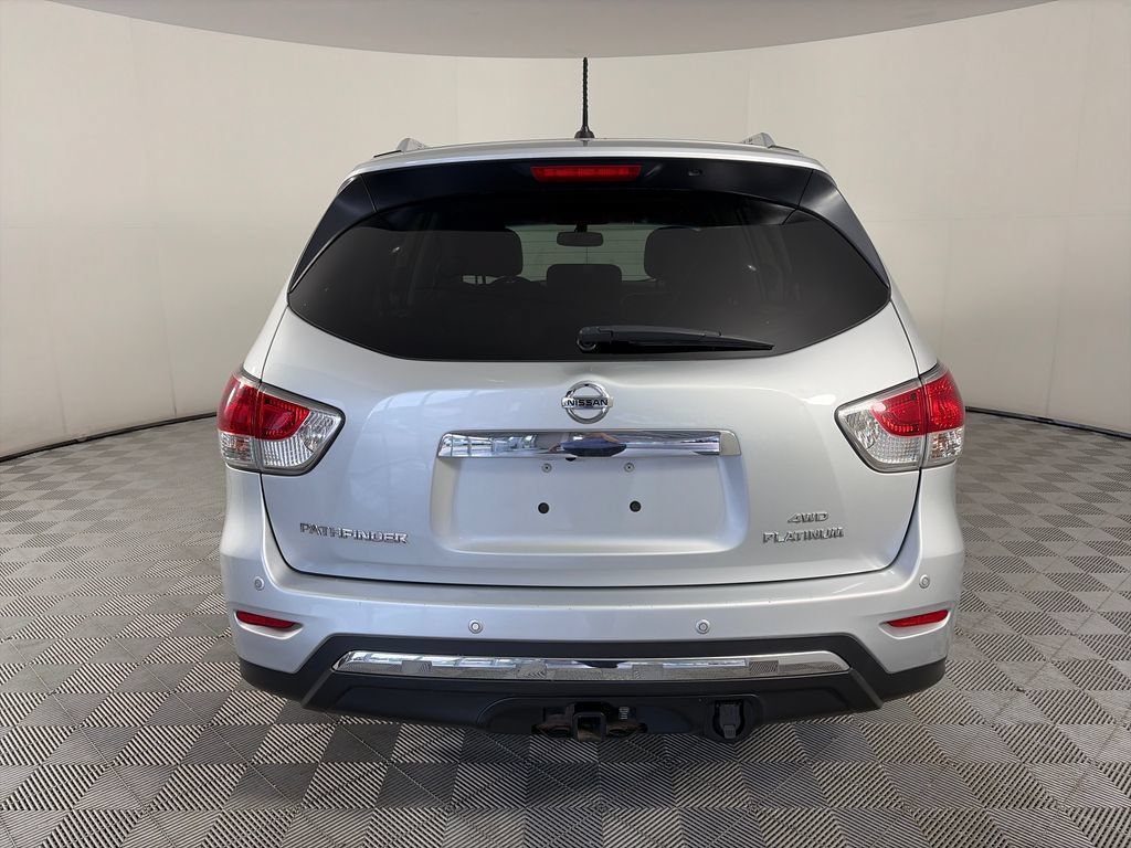 Used 2016 Nissan Pathfinder Platinum AWD/4WD image 6