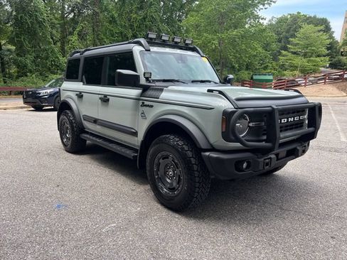 Used 2024 Ford Bronco Black Diamond AWD/4WD image 1
