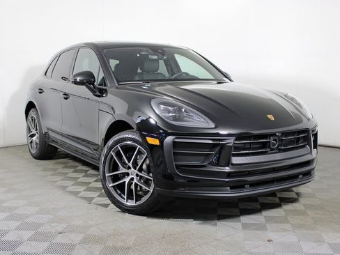 New 2026 Porsche Macan image 9
