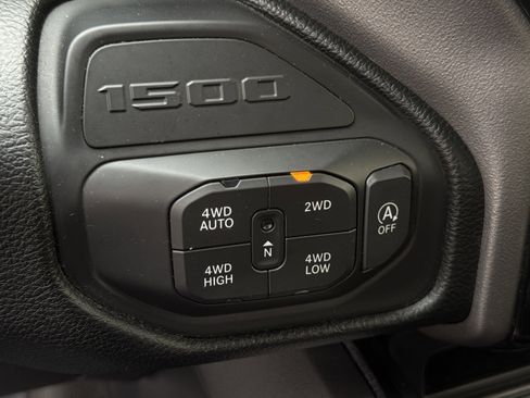 Used 2022 RAM 1500 Laramie image 30