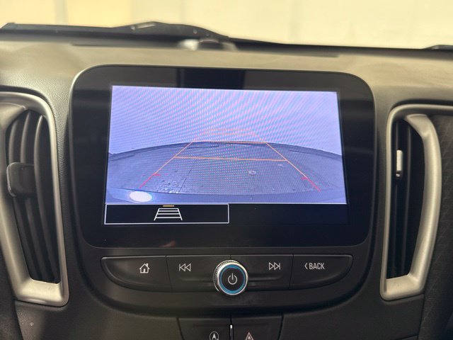 Used 2022 Chevrolet Malibu LS FWD image 22