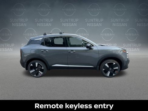 New 2026 Nissan Kicks SR w/ Cold Weather Package image 11