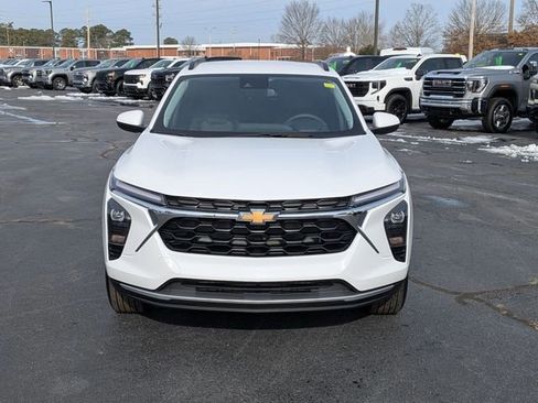 New 2026 Chevrolet Trax LT image 8