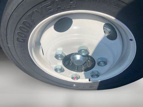 New 2025 Chevrolet Low Cab Forward RWD image 7